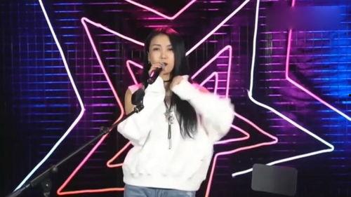 歌手王蓉个人资料,音乐界的“麻辣天后”，动感舞曲的引领者